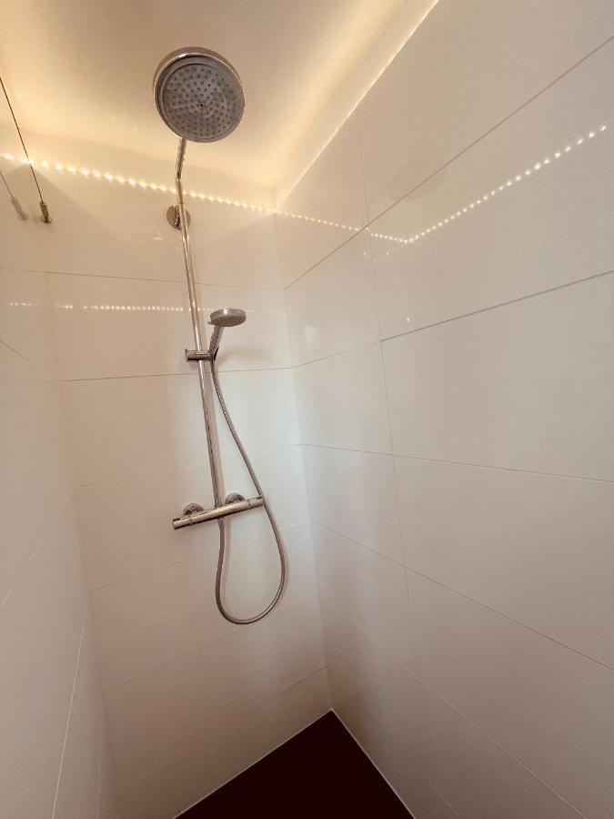 **La Bretonnerie, Bel Appartement De Standing 콩카르노 외부 사진